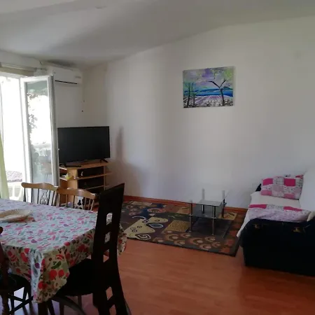 Apartment Goga *