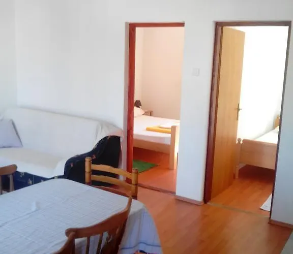 Goga Apartment *