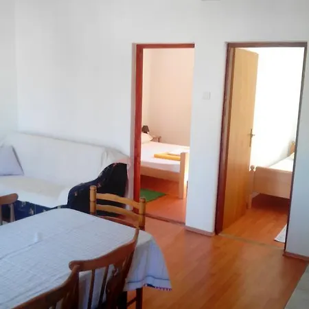 Goga Apartman *